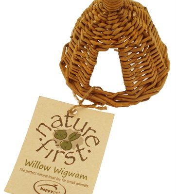 Happy pet wilgen wigwam