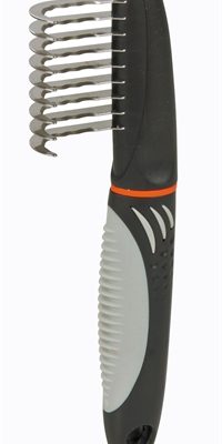 Trixie vacht ontvilter gebogen tanden